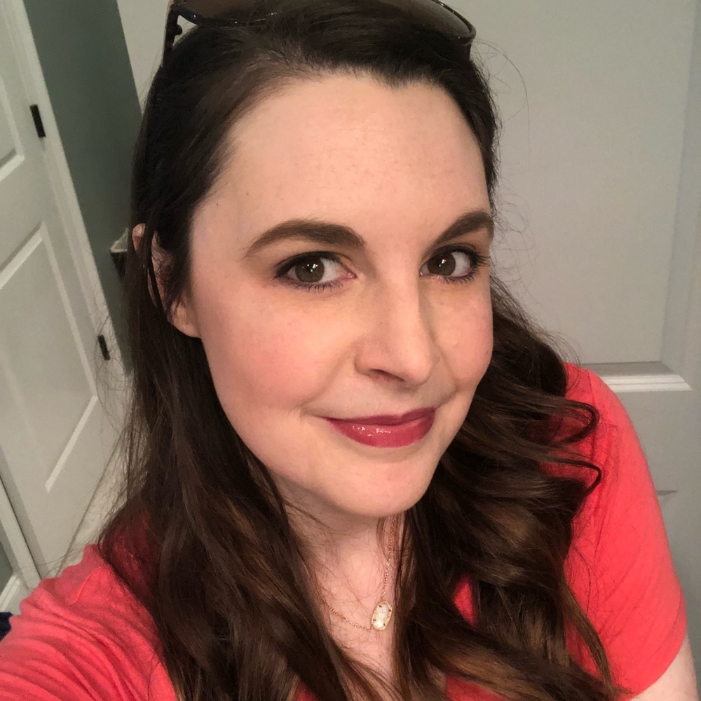 Meet your Posher, Angie